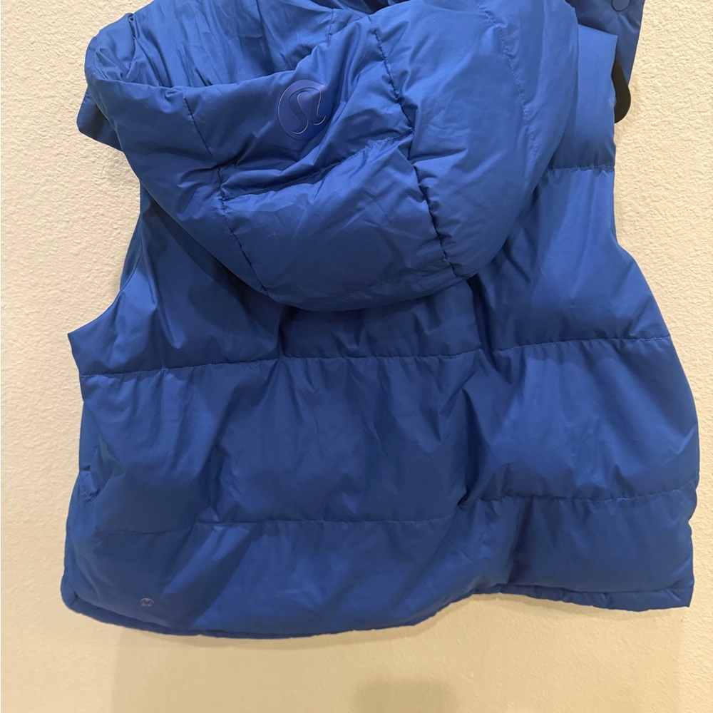 Lululemon Wunder Puff Cropped Vest Symphony Blue Like New 12 - Picture 4 of 4